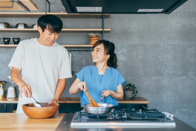 肩こり解消には食事が大事？取るべき栄養素とは