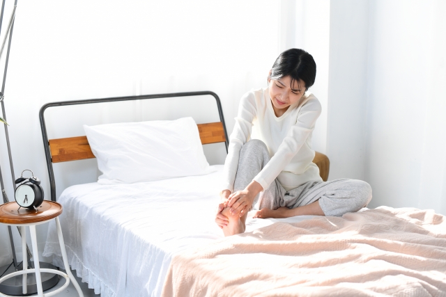 坐骨神経痛とヘルニアの違いとは？