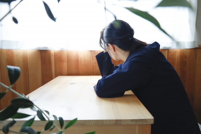 天気痛による肩こり・頭痛には鍼灸治療で改善